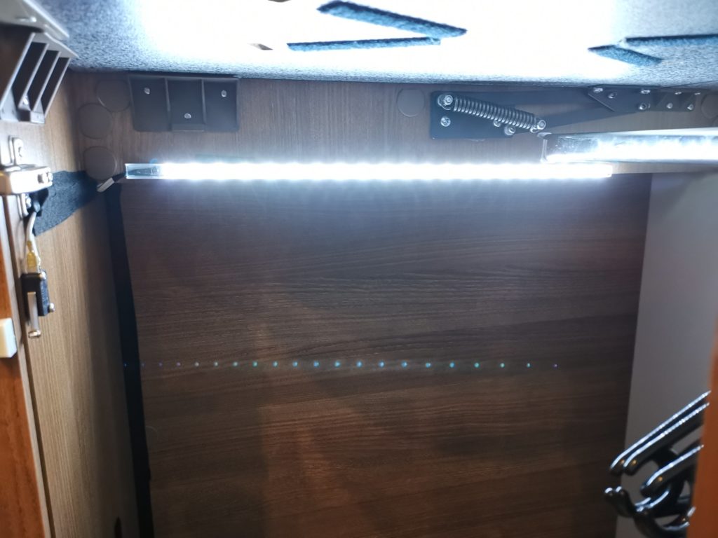 Led Beleuchtung im Schrank | womo365